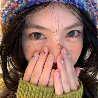 沉默一瞬